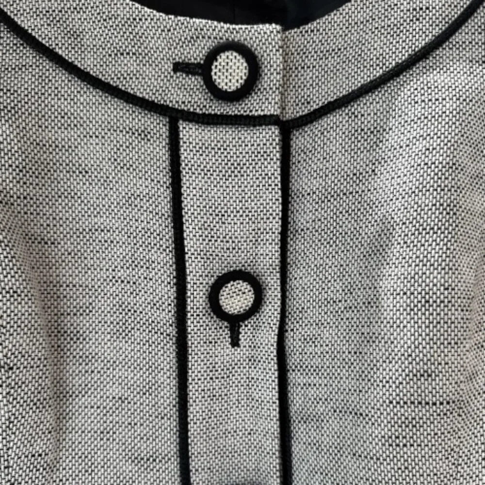 Semantiks Blazer with White & Black Accents Size 8